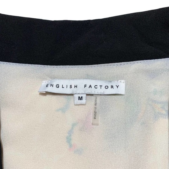 English Factory | Women | Cream Paisley Black Accent Robe | Size Medium - Picture 4 of 11